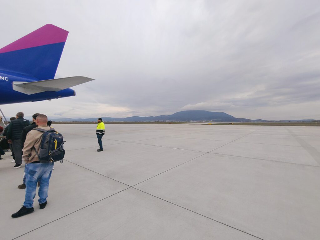 ブラショフ空港