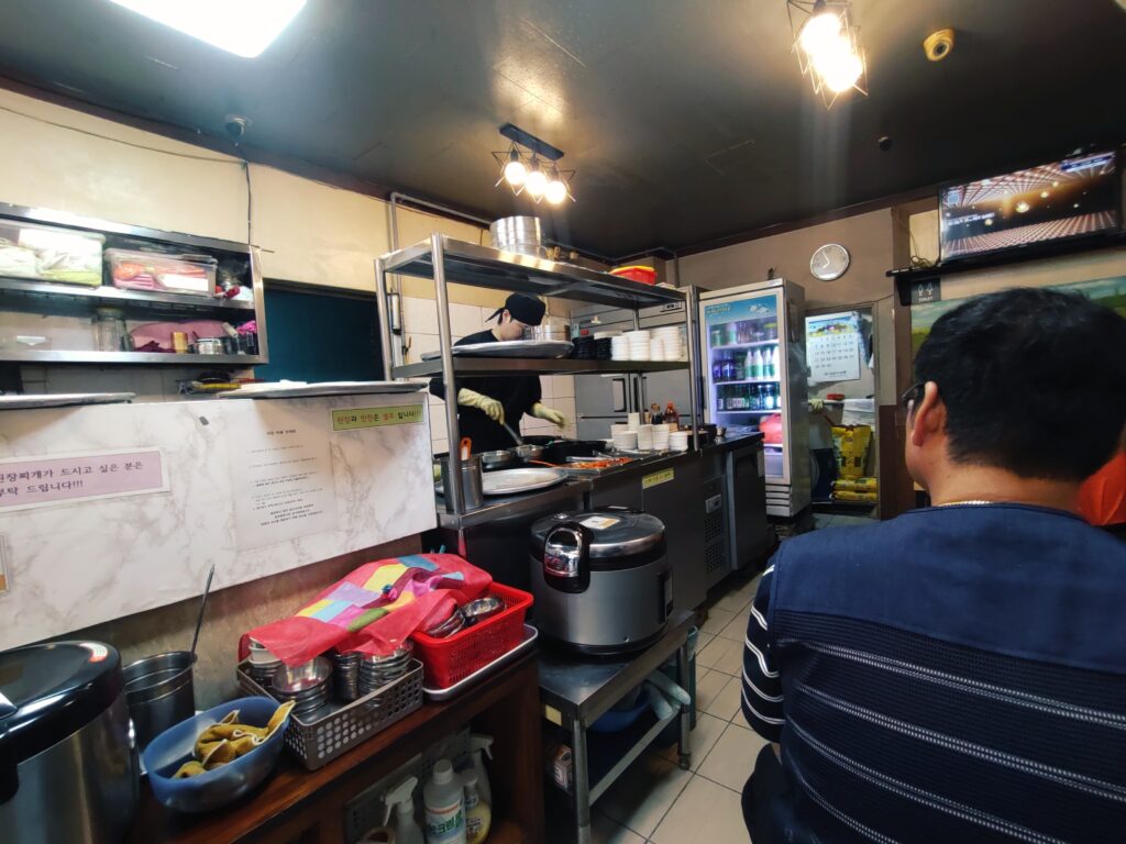 チャガルチ市場