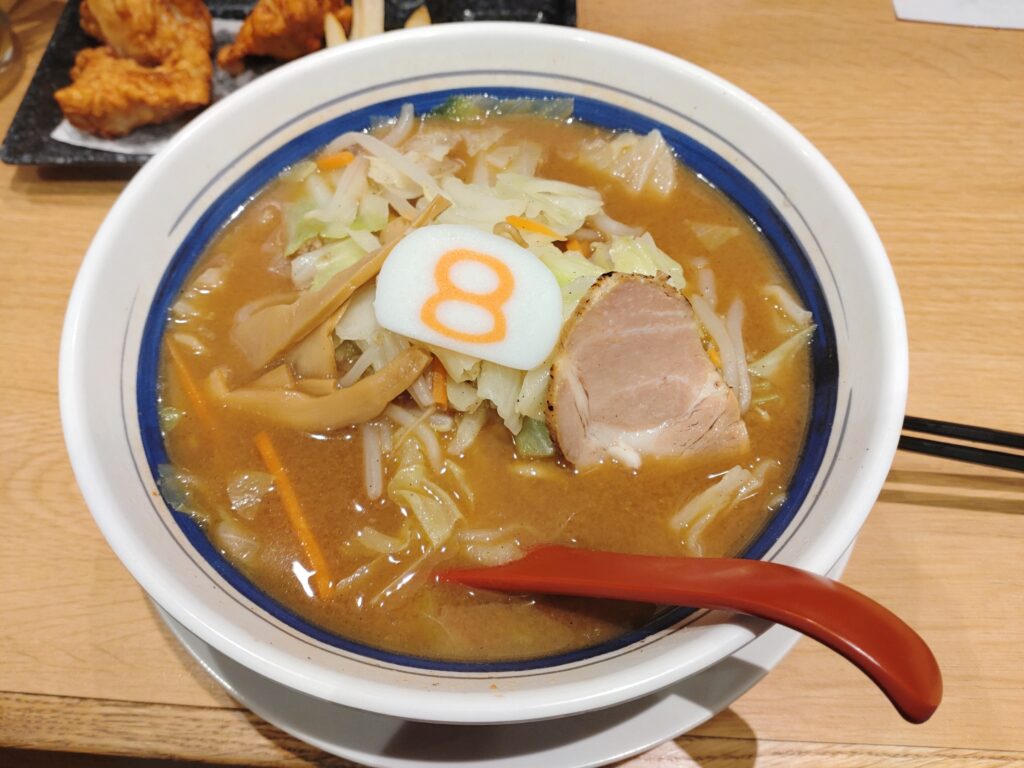 ８番ラーメン